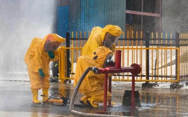 內(nèi)蒙古宜化開展危險化學品泄漏事故應急演練(圖1)